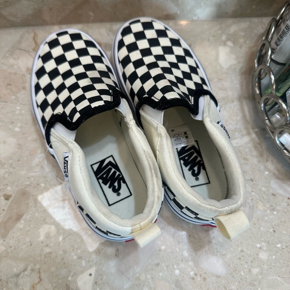 NWOT Kids Slip on Checkerboard Vans size 12 - Picture 7 of 7